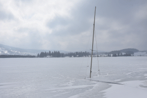 Pris dans la glace (Lac-des Rousses)